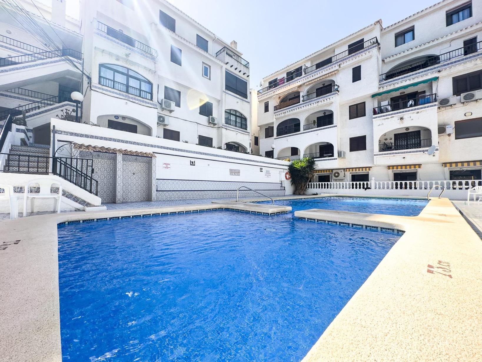 Residential With Pool, 500 Meters To The Beach Ориуэла Экстерьер фото