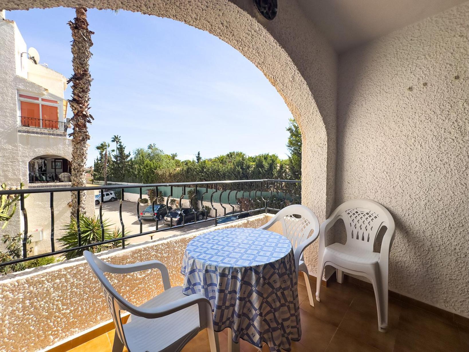 Residential With Pool, 500 Meters To The Beach Ориуэла Экстерьер фото